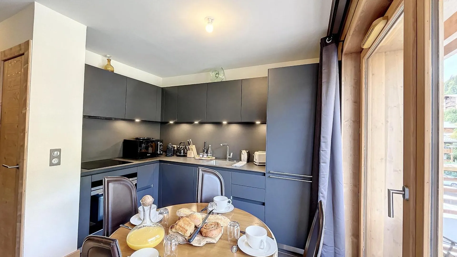 Stella - Les Gets - Centre Village Apartment
